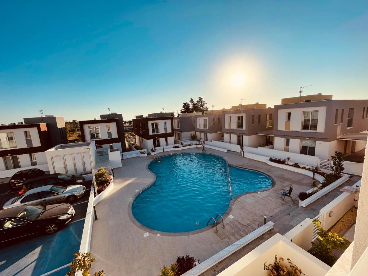 City Center Cozy Apt Paphos Exterior foto